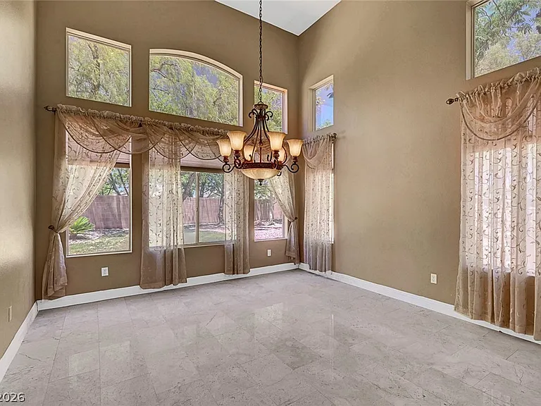 229 N Buteo Woods Ln — Photo 17