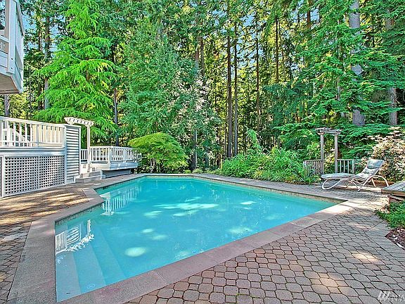4th image of 6908 168th St SW