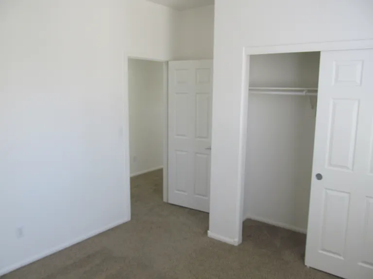 8513 Orly Ave — Photo 38