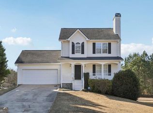 341 Windermere Dr, Loganville, GA 30052