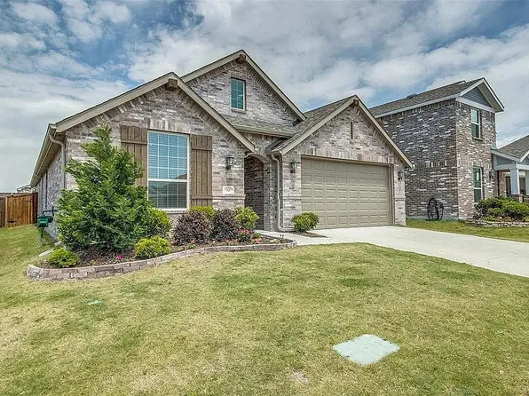 1625 Meadow Trail Ln, Aubrey, TX 76227