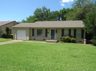 1024 E 7th St, Ada, OK 74820