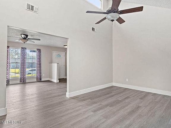 5th image of 584 WILLIAM PACA Street
