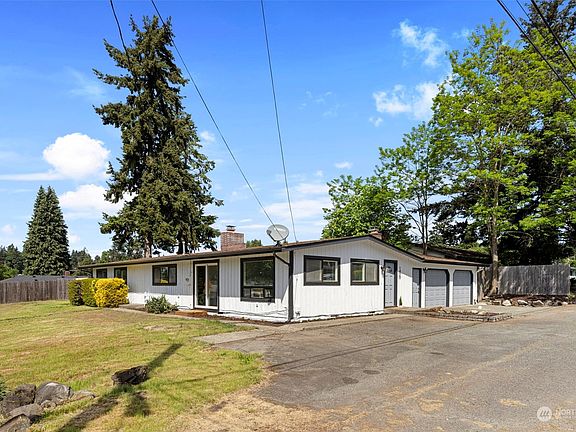 2nd image of 1420 S 207th Street