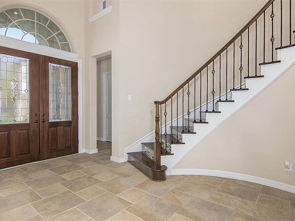 3rd image of 75 Marino Dr