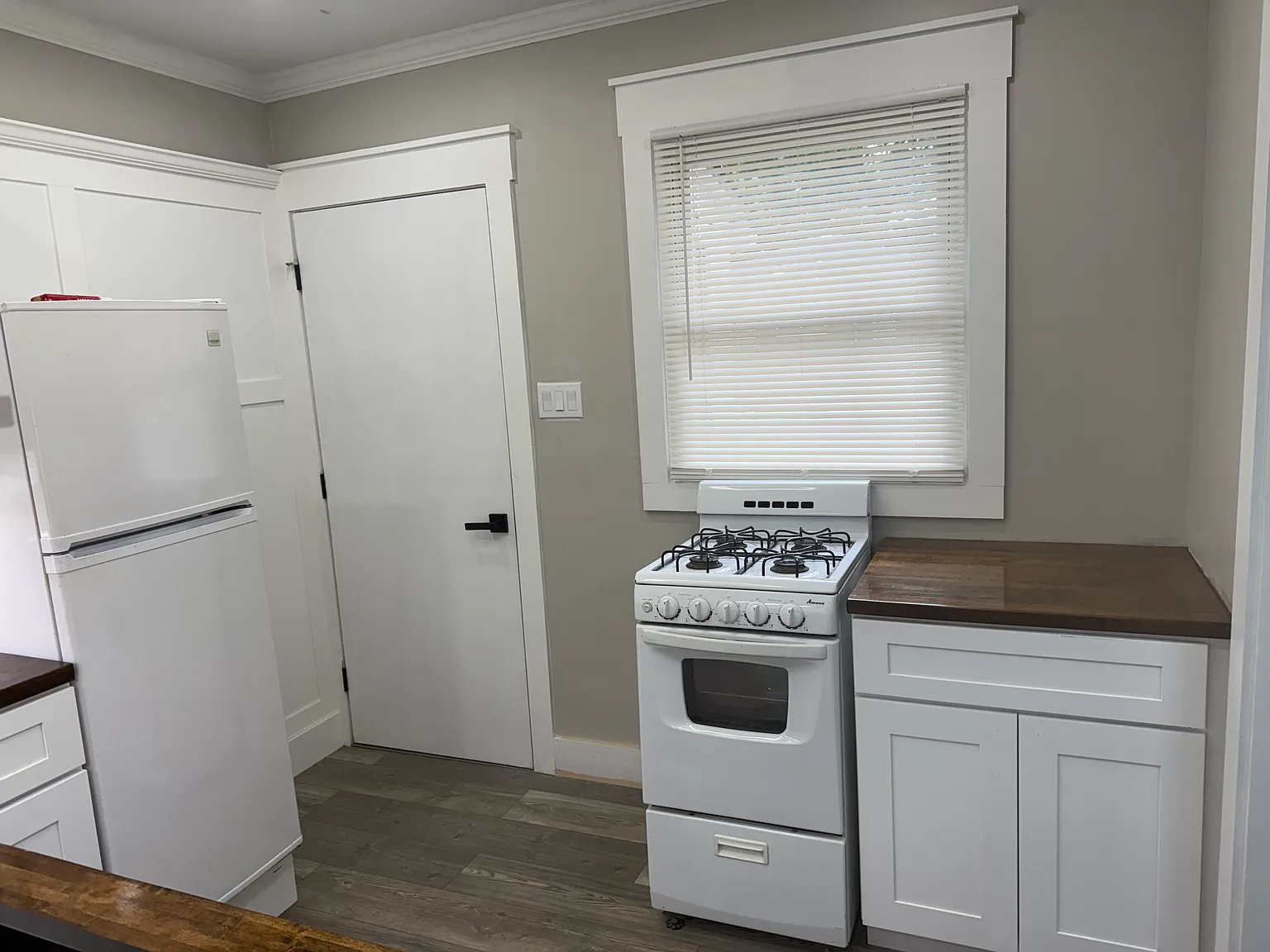 1 bed, 457 sqft, $1,200 — Photo 2
