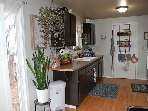 5th image of 1532 NE Clearview Way