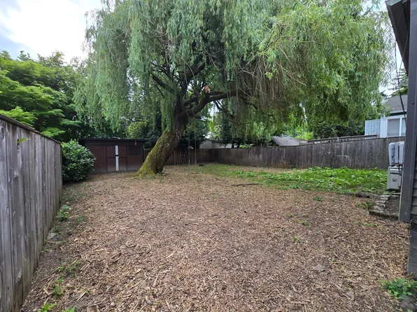 11392 SE 33rd Ave, Milwaukie, OR 97222