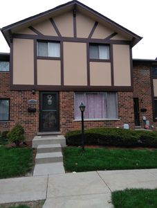 1S212 Radford Ln, Villa Park, IL, 60181