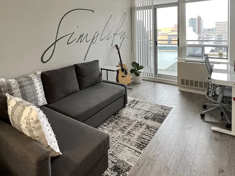 155 Beecroft Rd #910 — Photo 3