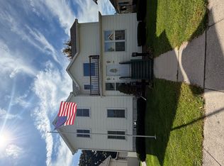 192 E 2nd St, Fond Du Lac, WI 54935