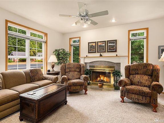 5th image of 43929 SE 127th Pl
