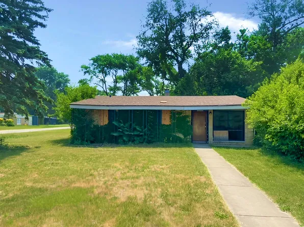 15241 Troy Ave, Harvey, IL 60428