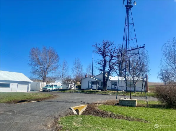 11627 Krause Road E, Wilbur, WA 99185
