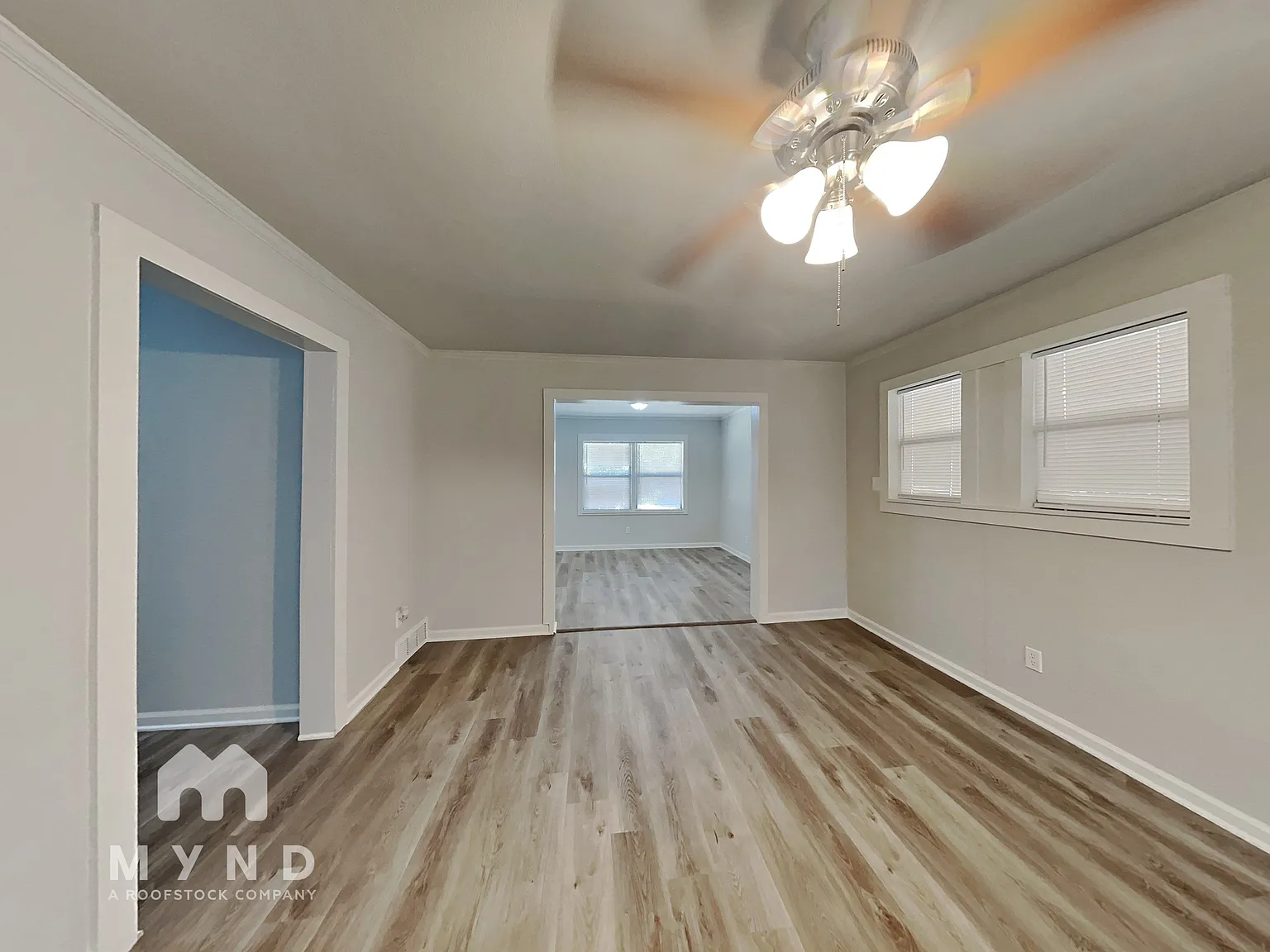 3 bed, 2.0 bath, 1219 sqft, $1,255 — Photo 4