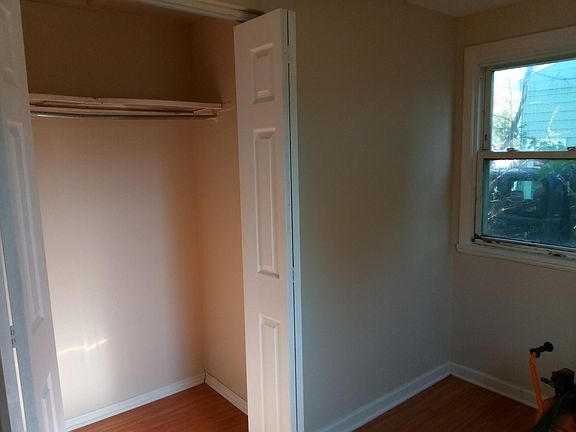 4th image of 109 Adobe Cir