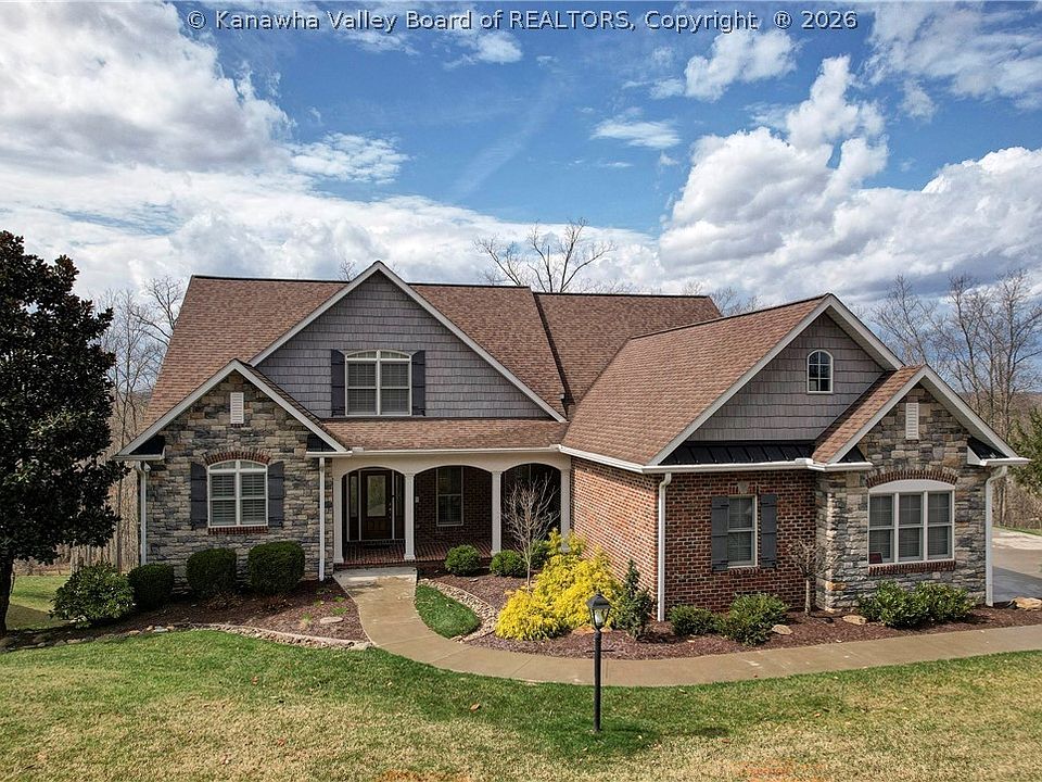 1st image of 46 Castle Pine Ln
