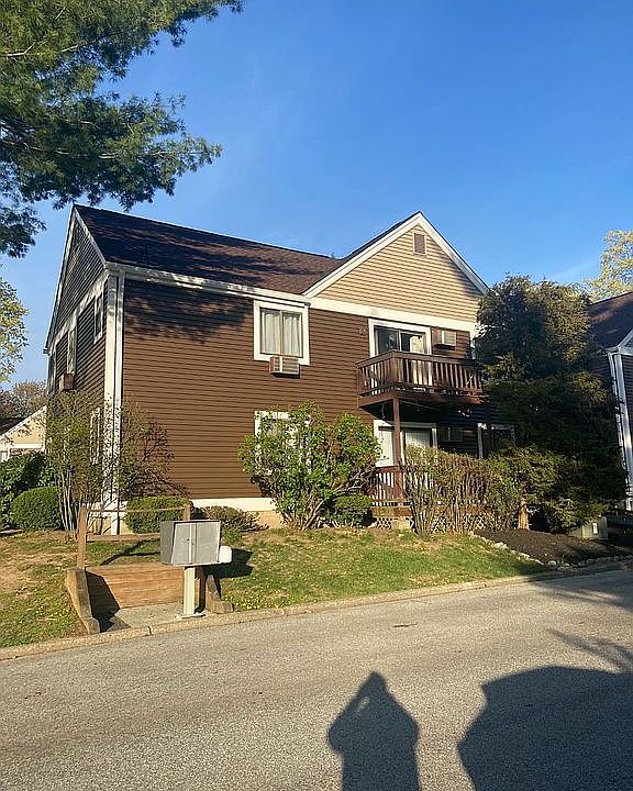 1st image of 7 Heritage Dr Unit H