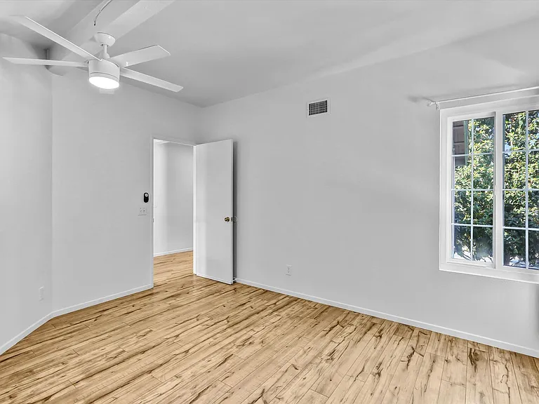 8177 Mission Vista Dr — Photo 19
