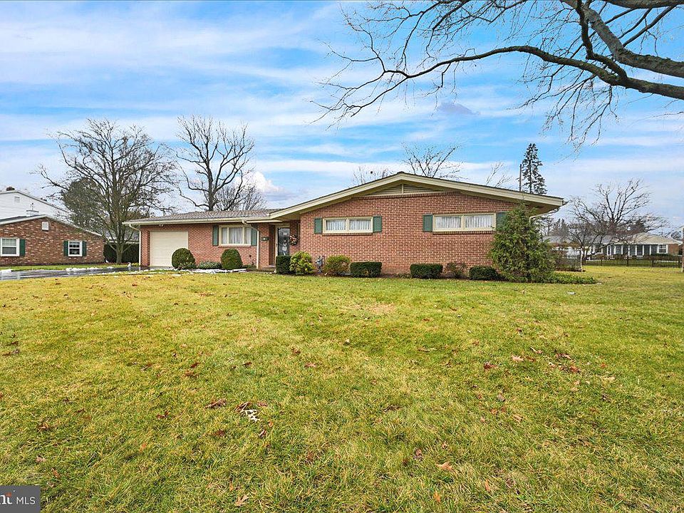 233 Grant Dr, Hanover, PA 17331 Zillow
