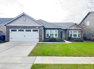 2541 Bell Port Ave, Tulare, CA