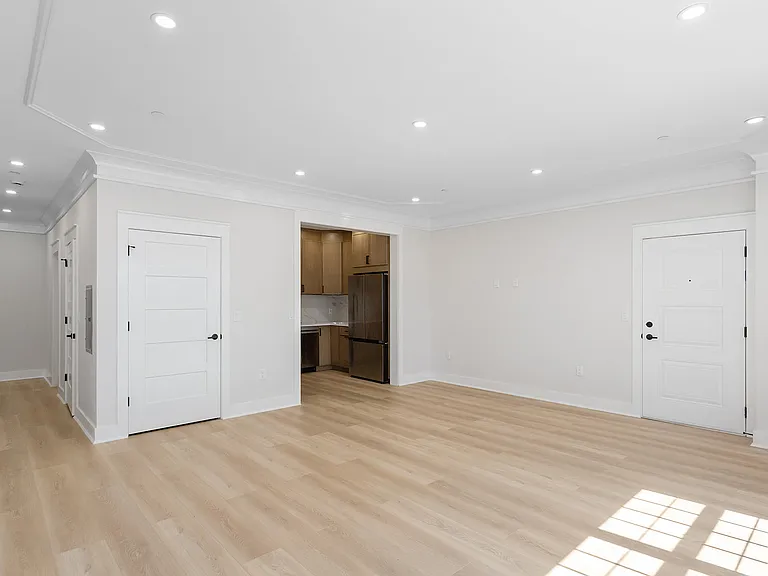 5 Milton Ave #B — Photo 7