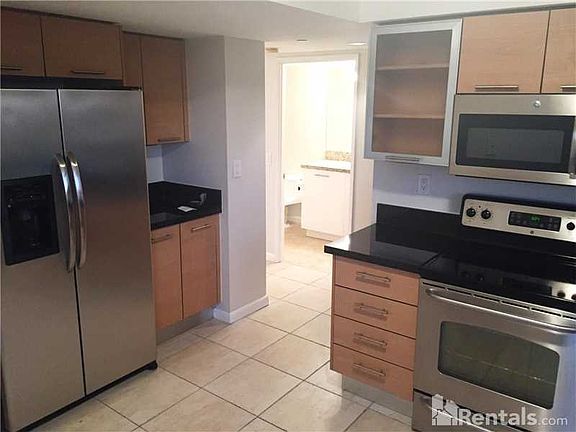 4th image of 3300 NE 191 St 1601 #1601