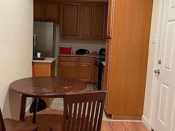 2nd image of 1311 Boynton Ave