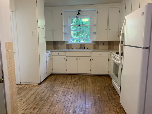 47-49 Prospect St, Fredonia, NY 14063