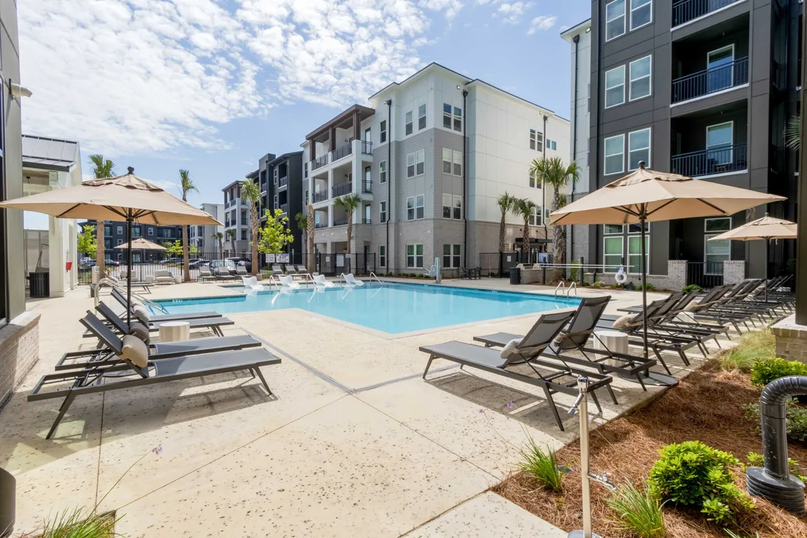 Goddard Point Hope apartments community photo