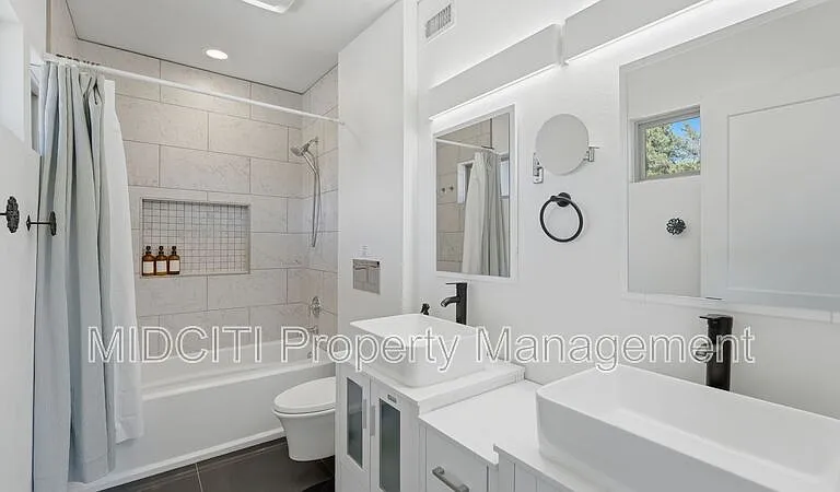1198 Green Hill Dr — Photo 20