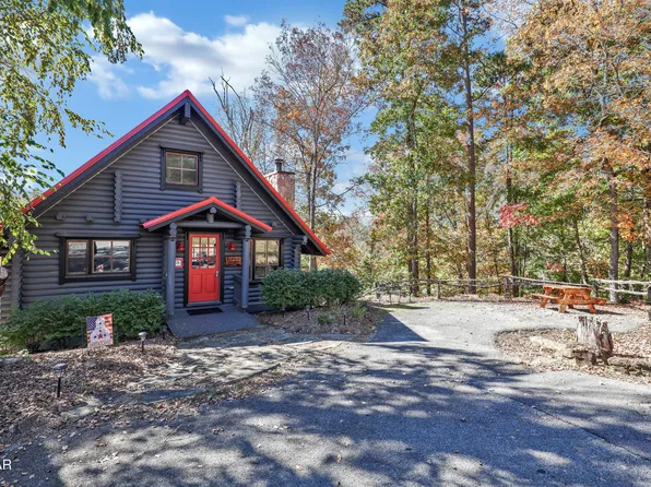 1003 Walini Way, Sevierville, TN 37876