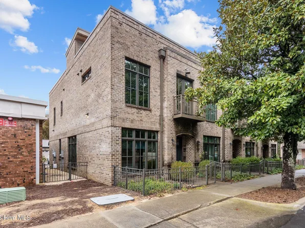460 SW Broad Street, Southern Pines, NC 28387