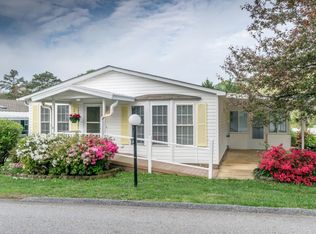 430 Elzie Hill Dr, Hendersonville, NC 28792