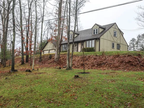 22 Overbrook Rd, Painted Post, NY 14870