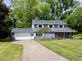 1948 Sudbury Dr, Holland, OH