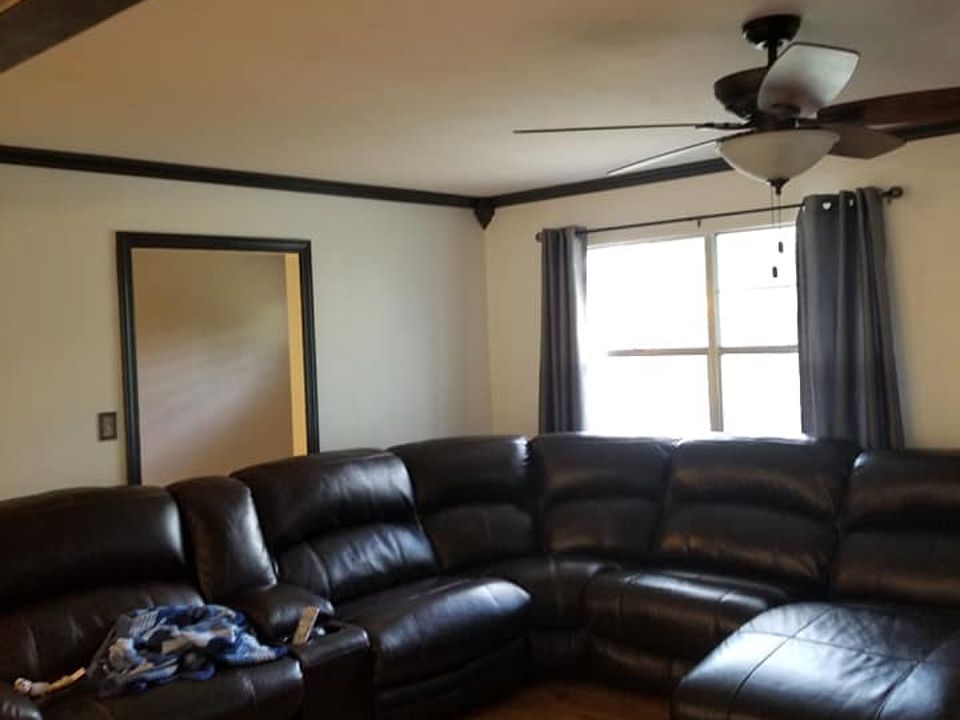 Large family room!