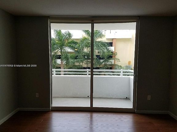3rd image of 18800 NE 29th Ave APT 326