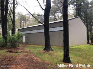 1629 Pleasant View Rd, Hastings, MI 49058