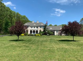 520 W Farms Rd, Howell, NJ 07731