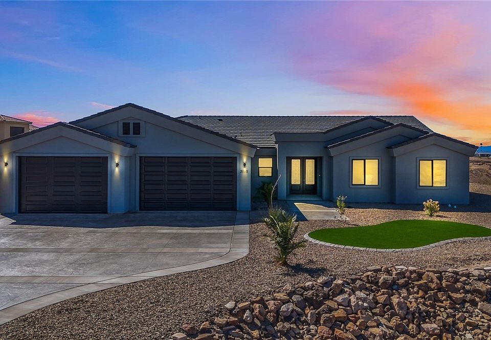 1st image of 3100 Canyon De Chelly Drive