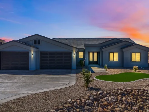3100 Canyon De Chelly Dr, Bullhead City, AZ 86429