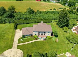 38 Silver Ct, Parkersburg, WV 26105