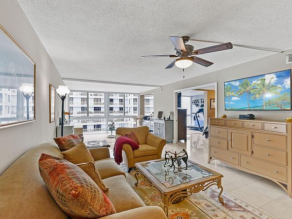 4th image of 3100 NE 49th Street #907