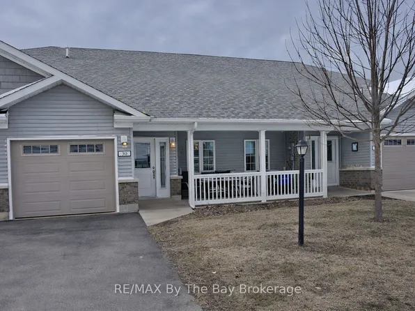 30 Ivy Cres, Wasaga Beach, ON L9Z 0H8
