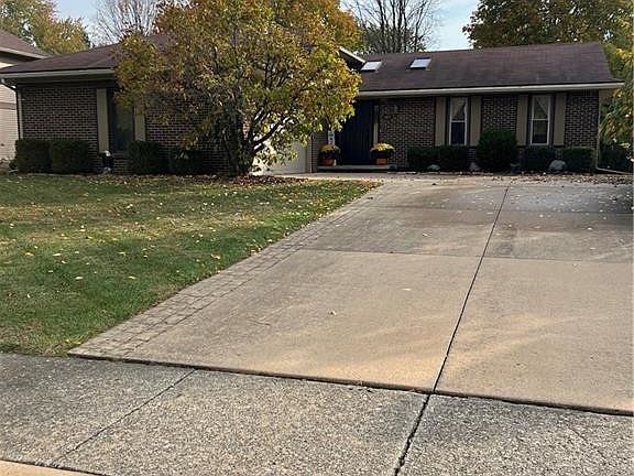2nd image of 2469 Garden Creek Dr