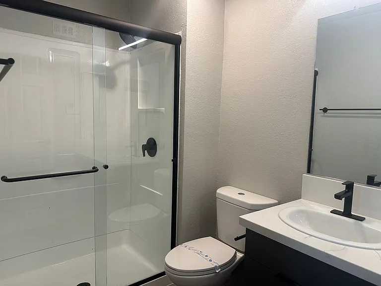 Corona Pointe Resort — Photo 249