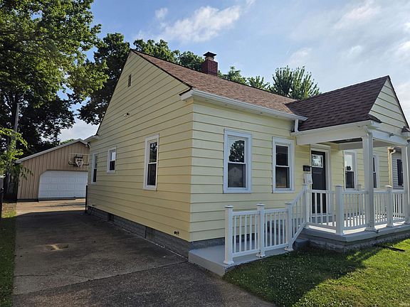 2nd image of 2116 Washington Ave