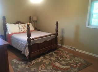 235 County Line Rd, Paducah, KY 42003