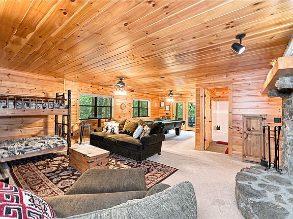 4th image of 22365 N Log Cabin Dr